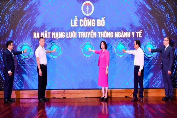 thu-truong-bo-y-te-nguyen-thi-lien-huong-trueyn-thong-yte-la-nhiem-vu-chien-luoc-hinh-anh-1.png